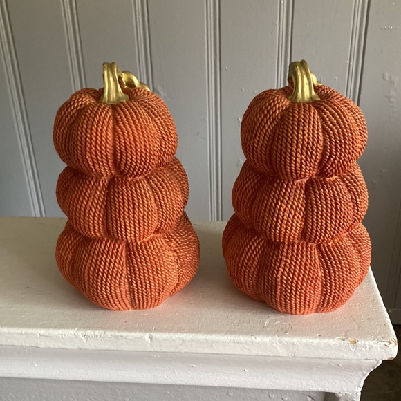 NWT BUNDLE- 2 TRIPLE STACKED TEXTURED ORANGE PUMPKINS GOLD STEMS & WOOD SIGN - Picture 12 of 17